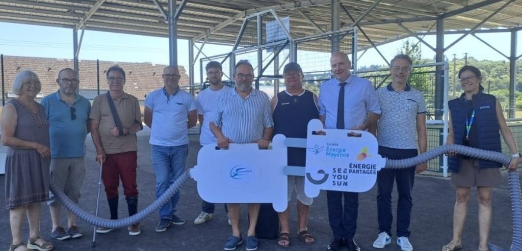 participez à l'inauguration de l'ombrière du boulodrome, un espace convivial et ombragé dédié aux passionnés de pétanque. venez découvrir ce nouvel aménagement qui promet des moments de détente et de convivialité tout en vous protégeant du soleil.